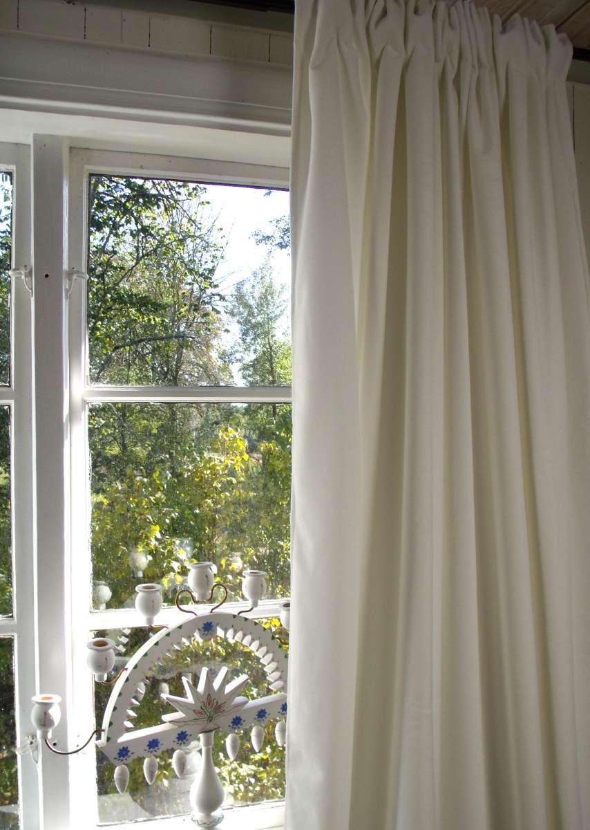 Vorhänge Vorhänge blickdicht Samt | Vorhang | Gardinen 2 140x280 GABRIELLA Gardinen & cm | & Stück Gardinen Weiß-Offwhite Polyester lillabelle |